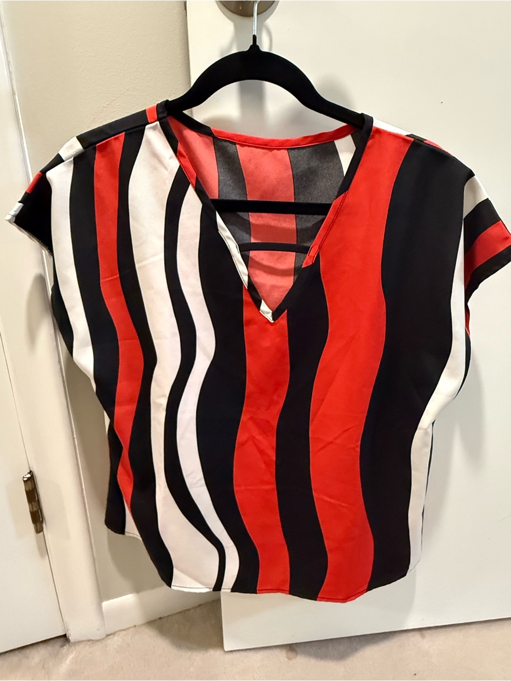 Source Unknown Red Black White Striped V-Neck Blouse